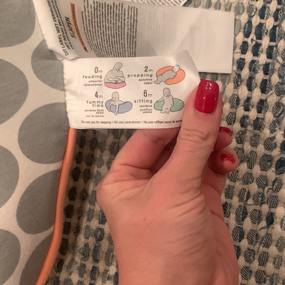 Gender Neutral Boppy pillow.  Great for babies newborn to 6 months - Picture 3 of 3